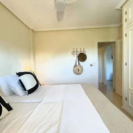 Casa Mi Madre, Cozy Apartment, Sunny Roof Terrace And Sea View Apartment