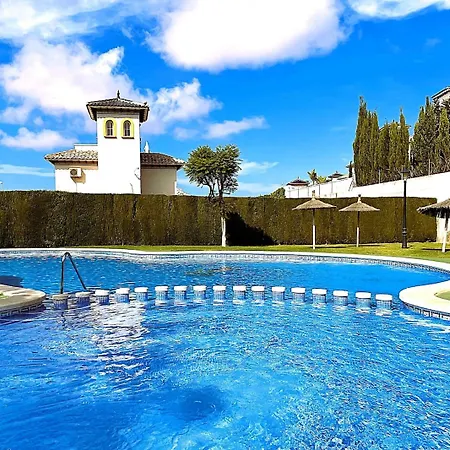 Casa Mi Madre, Cozy Apartment, Sunny Roof Terrace And Sea View