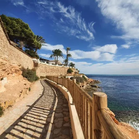 Casa Mi Madre, Cozy Apartment, Sunny Roof Terrace And Sea View *