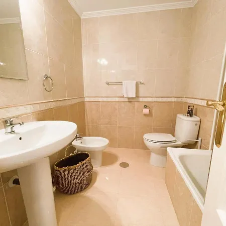Casa Mi Madre, Cozy Apartment, Sunny Roof Terrace And Sea View Apartment *